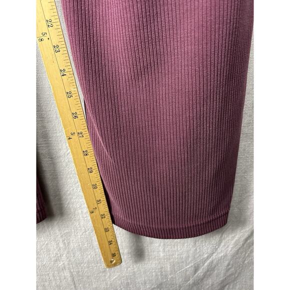 Lululemon Ribbed Softstreme Flared Pant 33” Garnet Size 12 - Picture 7 of 7